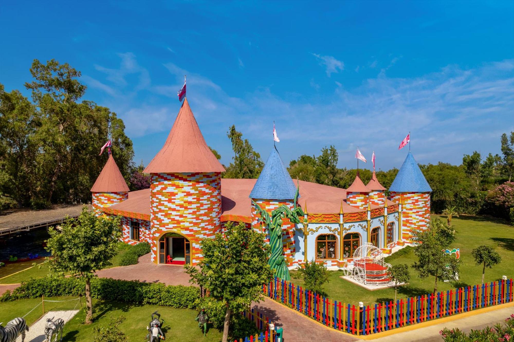 Delphin Be Grand Resort Antalya Eksteriør billede